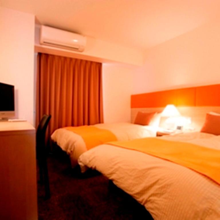 Hotel 1-2-3 Takasaki Quarto foto