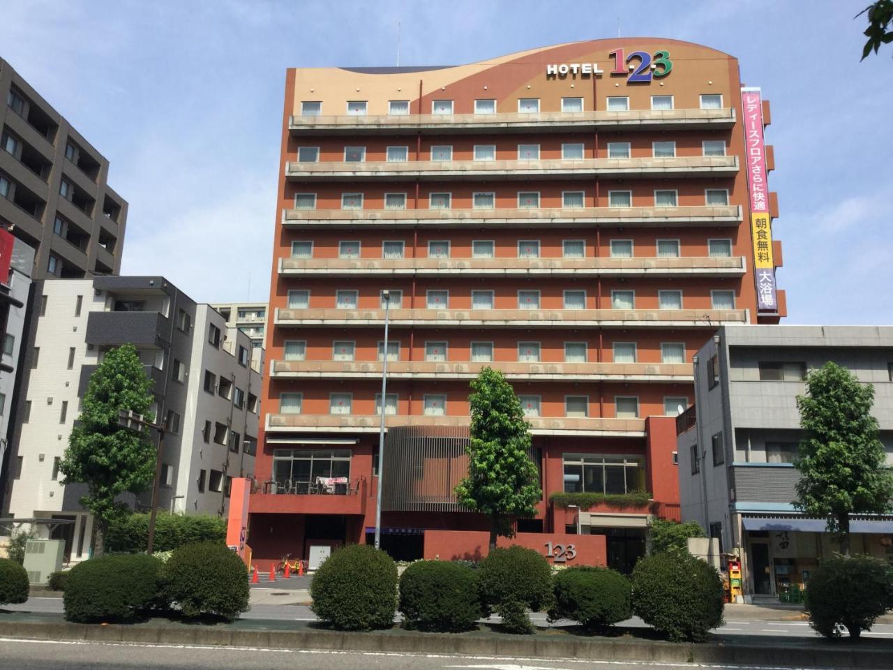 Hotel 1-2-3 Takasaki Exterior foto