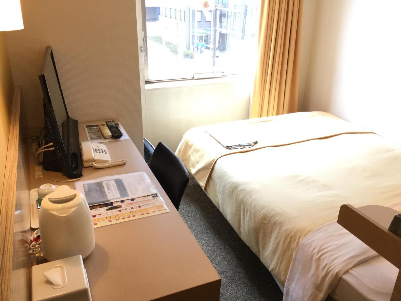 Hotel 1-2-3 Takasaki Exterior foto